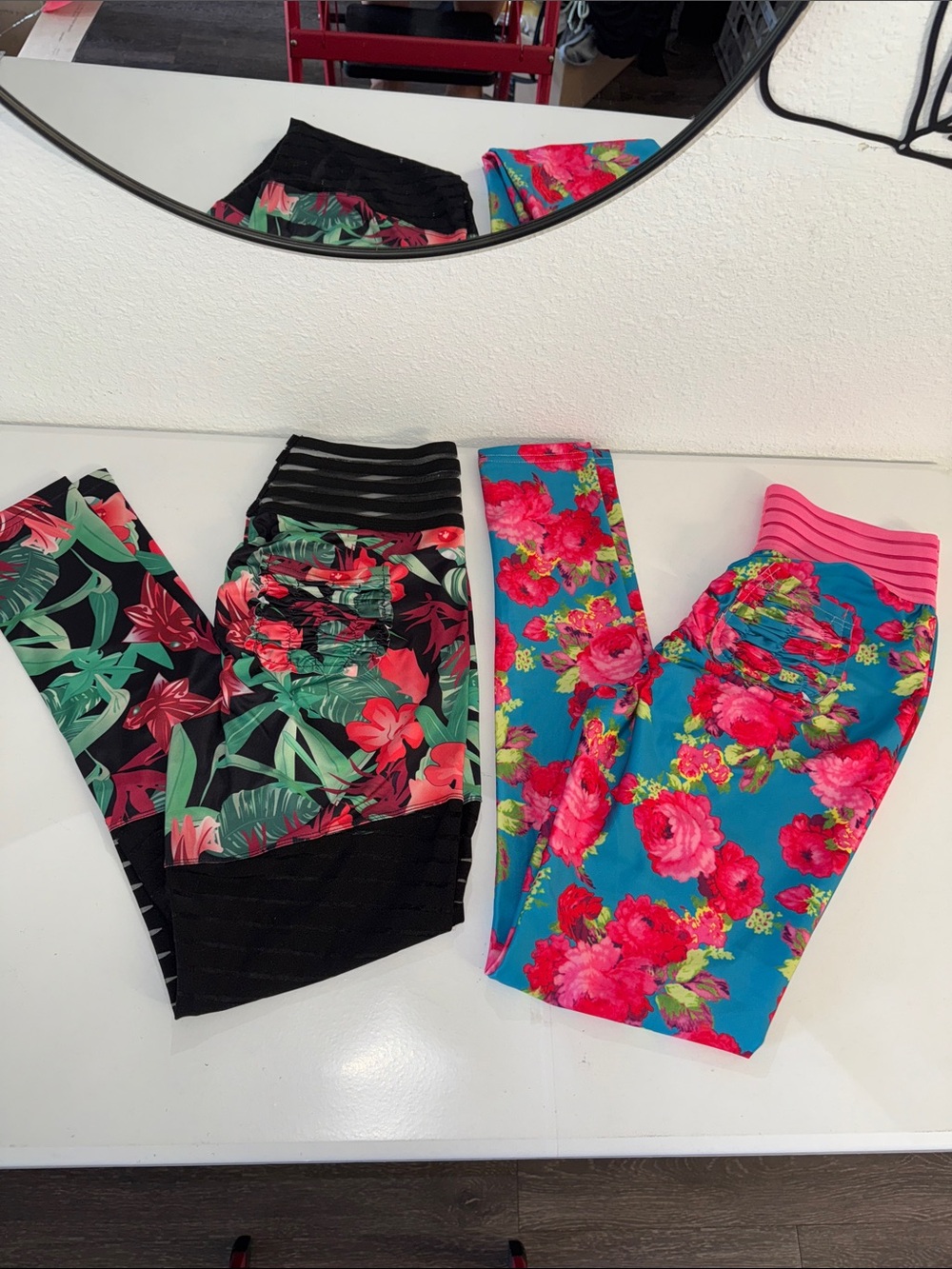 2-pk Women’s Floral Active Leggings - Black & Teal